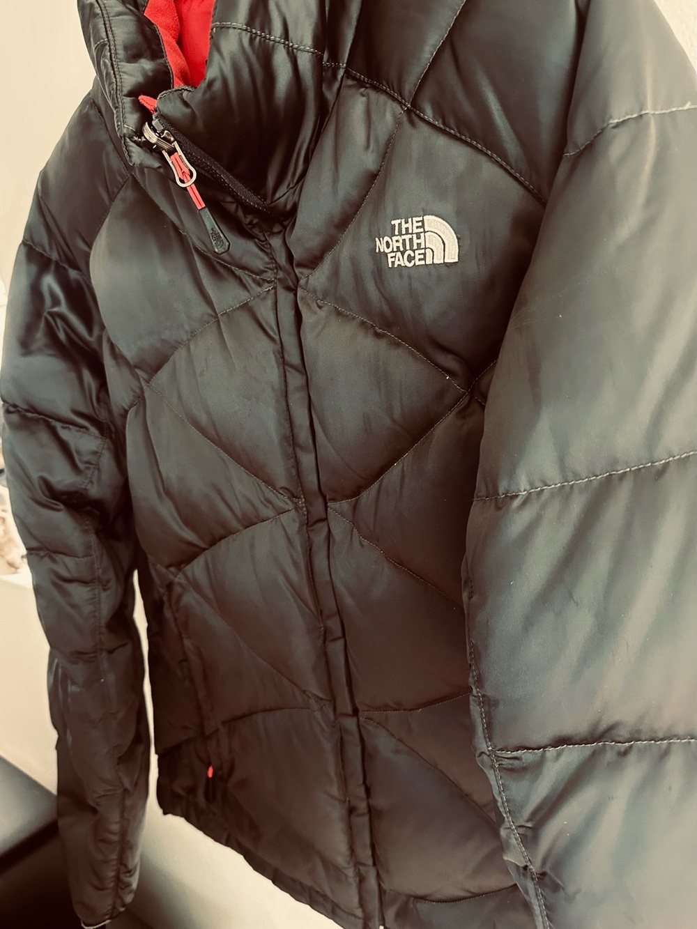 The North Face 550 Black Puffer Jacket with Red Lining Accents, Women’s Large
